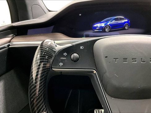 Used 2022 Tesla Model X AWD/4WD image 25