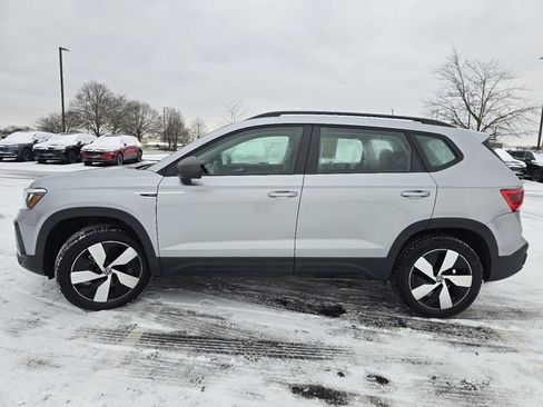 Used 2024 Volkswagen Taos S image 13