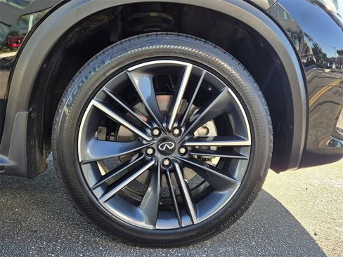Used 2025 INFINITI QX55 Luxe w/ Cargo Package image 18