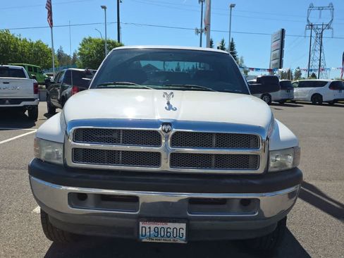 Used 2002 Dodge Ram 2500 Truck 4x4 Quad Cab image 2