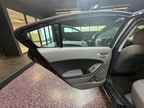 Used 2017 Kia Forte LX FWD image 24