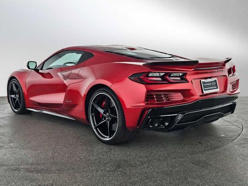 Used 2025 Chevrolet Corvette E-Ray w/ Battery Protection Package image 5