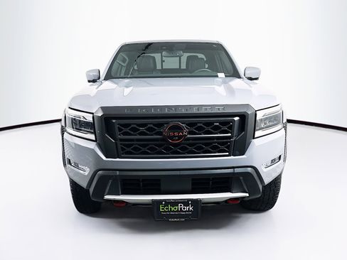 Used 2022 Nissan Frontier PRO-4X w/ Pro-4X Premium Package image 2