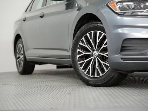 Used 2019 Volkswagen Jetta S image 17