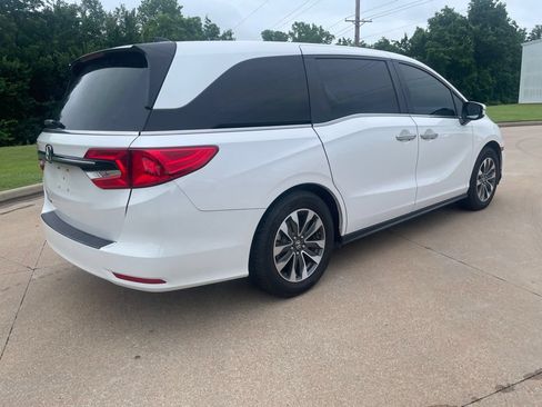Used 2023 Honda Odyssey EX-L image 5