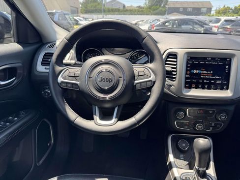 Used 2019 Jeep Compass High Altitude AWD/4WD image 16