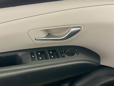 Used 2025 Hyundai Tucson SEL AWD/4WD image 15