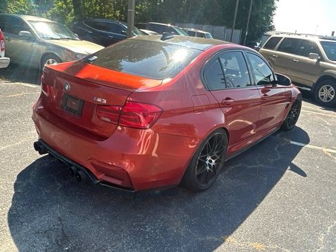 Used 2018 BMW M3 RWD image 5