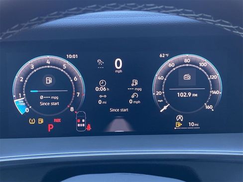 New 2026 Volkswagen Tiguan SE image 26