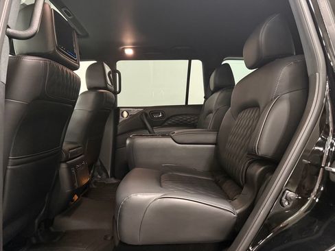 Used 2023 INFINITI QX80 Sensory w/ Cargo Package AWD/4WD image 10