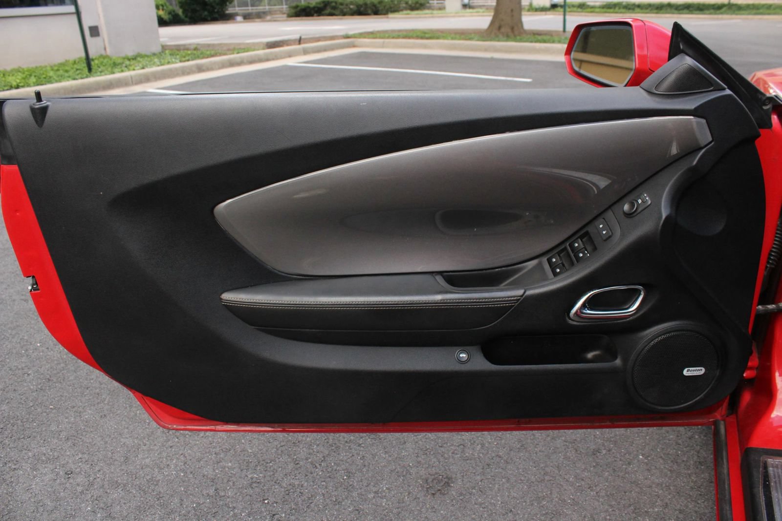 Used 2012 Chevrolet Camaro SS RWD image 15