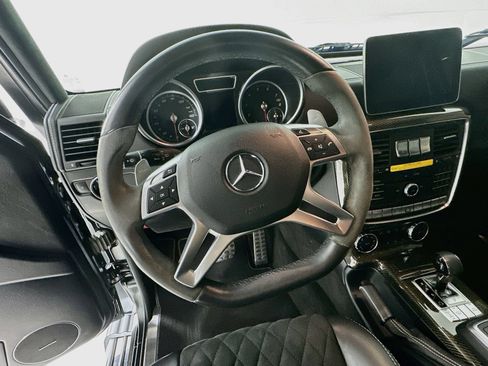 Used 2017 Mercedes-Benz G 550 Squared image 12
