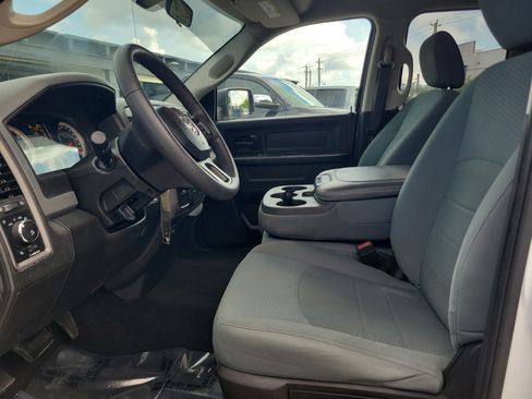 Used 2019 RAM 1500 Tradesman w/ Tradesman SXT Package RWD image 9