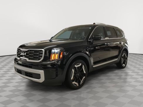 Used 2025 Kia Telluride S AWD/4WD image 27