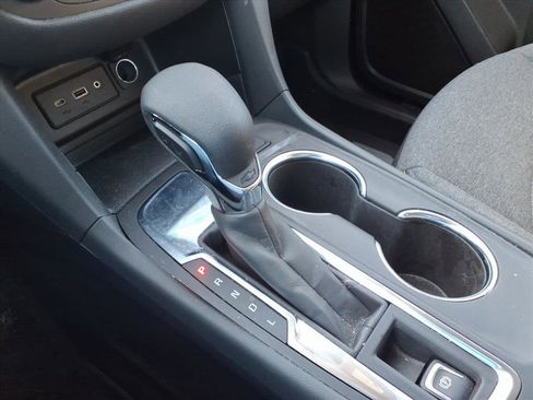 Used 2024 Chevrolet Equinox LT w/ LPO, Floor Liner Package image 13