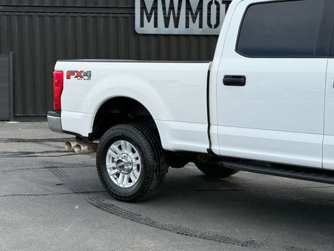 Used 2019 Ford F350 XLT w/ XLT Value Package image 5
