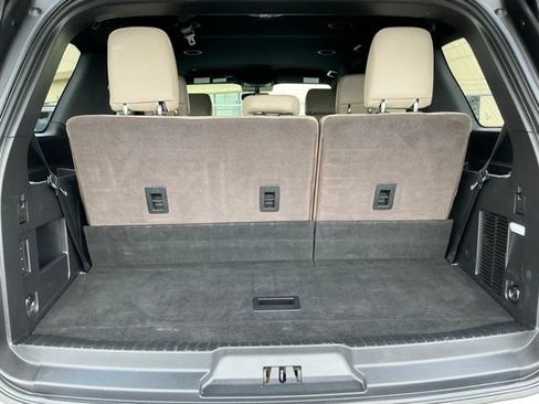 Used 2019 Ford Expedition XLT AWD/4WD image 19
