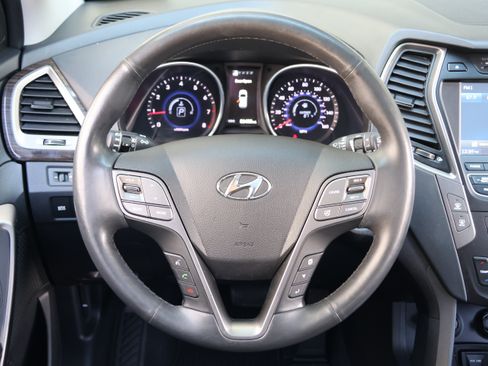 Used 2015 Hyundai Santa Fe Sport 2.0T w/ Option Group 05 FWD image 18