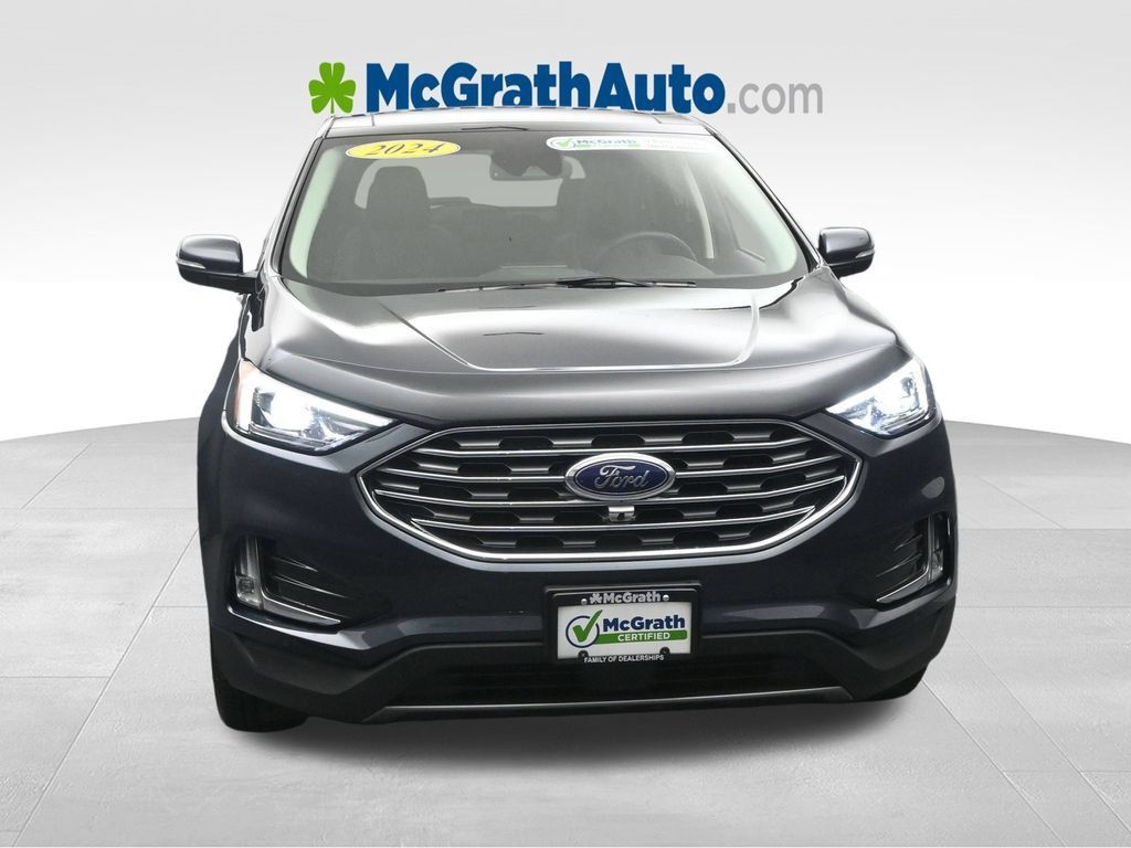 Used 2024 Ford Edge Titanium w/ Equipment Group 301A AWD/4WD image 5
