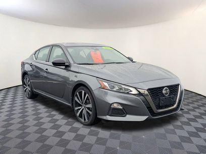 Used 2022 Nissan Altima 2.5 SR