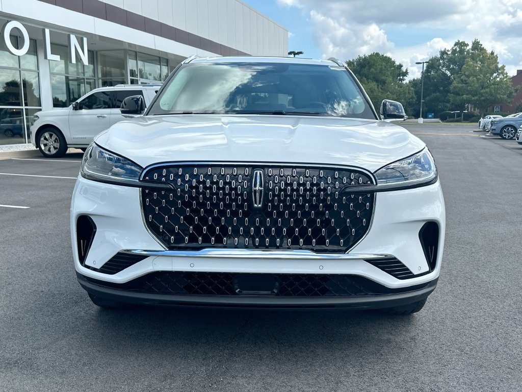 Certified 2026 Lincoln Aviator 2WD image 5
