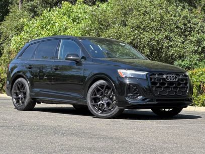 New 2026 Audi SQ7 Premium Plus