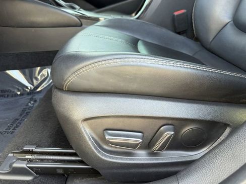 Used 2023 Toyota Corolla XLE image 12