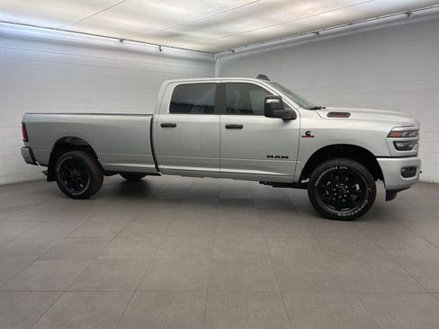 New 2026 RAM 3500 Big Horn AWD/4WD image 2