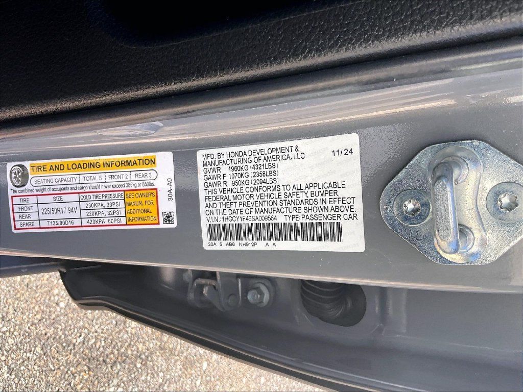 Used 2025 Honda Accord SE image 33