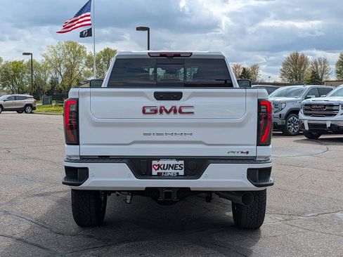 New 2026 GMC Sierra 3500 AT4 w/ AT4 Premium Plus Package AWD/4WD image 10