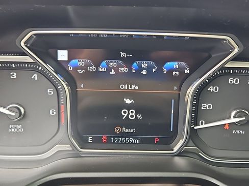 Used 2021 GMC Yukon Denali w/ Denali Premium Package RWD image 13