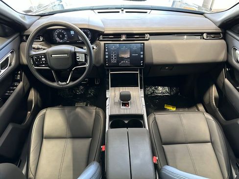 New 2026 Land Rover Range Rover Velar Dynamic SE image 19