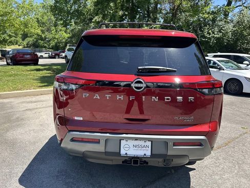New 2026 Nissan Pathfinder Platinum w/ Lighting Package AWD/4WD image 6