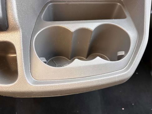 Used 2023 Ford Transit 350 XLT image 26