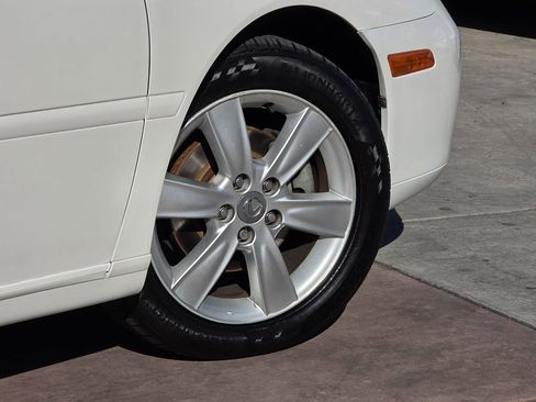 Used 2006 Lexus ES 330 image 14