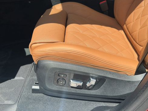 New 2026 BMW X6 xDrive40i image 12