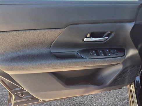 New 2026 Nissan Kicks SV w/ Cold Weather Package image 14