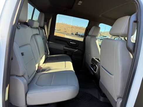 Used 2020 Chevrolet Silverado 2500 LTZ image 16