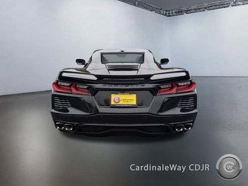 Used 2021 Chevrolet Corvette Stingray Premium Conv w/ Z51 Performance Package image 4