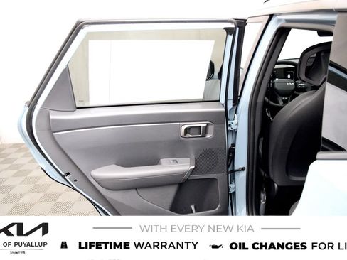 New 2027 Kia Seltos X-Line SX w/ X-Line SX Prestige Package AWD/4WD image 11