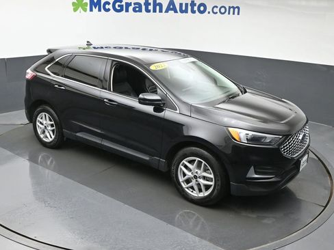 Used 2023 Ford Edge SEL image 3