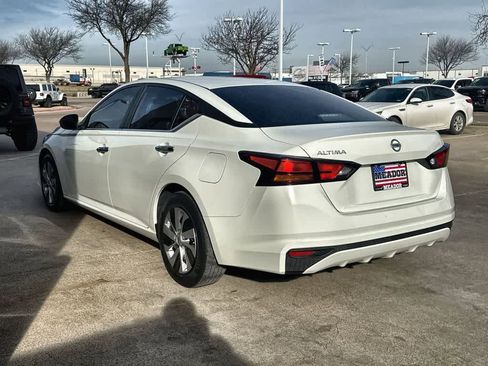 Used 2022 Nissan Altima 2.5 S image 4