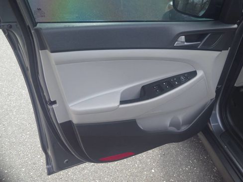 Used 2016 Hyundai Tucson SE w/ Option Group 02 image 30