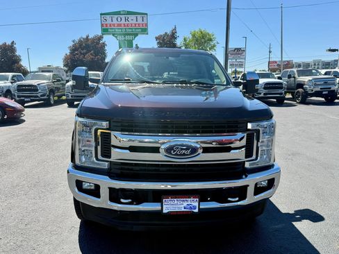 Used 2019 Ford F250 XLT w/ XLT Premium Package AWD/4WD image 8