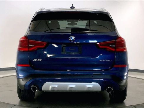 Used 2018 BMW X3 xDrive30i w/ Premium Package AWD/4WD image 3
