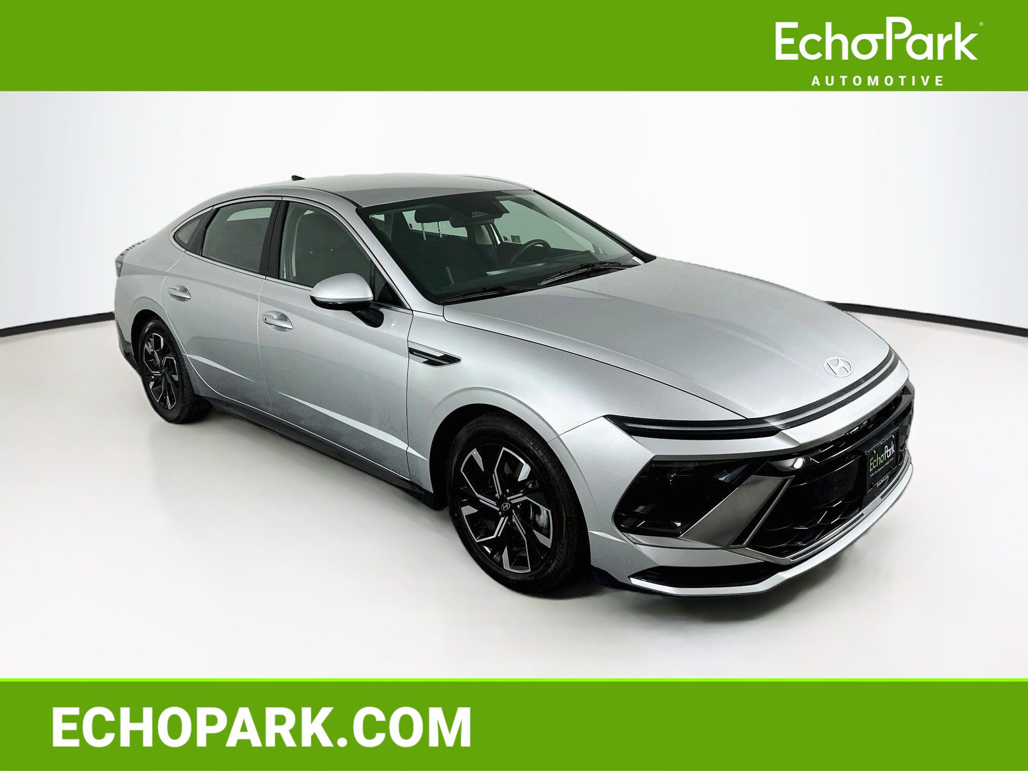 Used 2025 Hyundai Sonata SEL FWD image 1