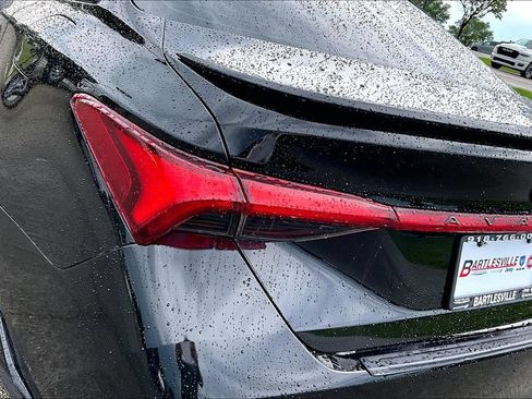 Used 2020 Toyota Avalon TRD FWD image 25