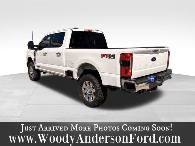 Used 2023 Ford F250 Lariat w/ Lariat Ultimate Package AWD/4WD image 5