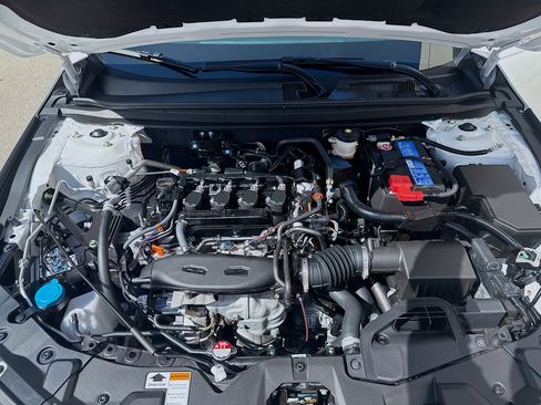 New 2025 Honda Accord SE image 24