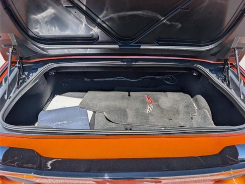 Used 2008 Chevrolet Corvette Convertible w/ Preferred Equipment Group RWD image 11